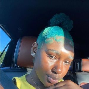 Meet your Posher, Jayla